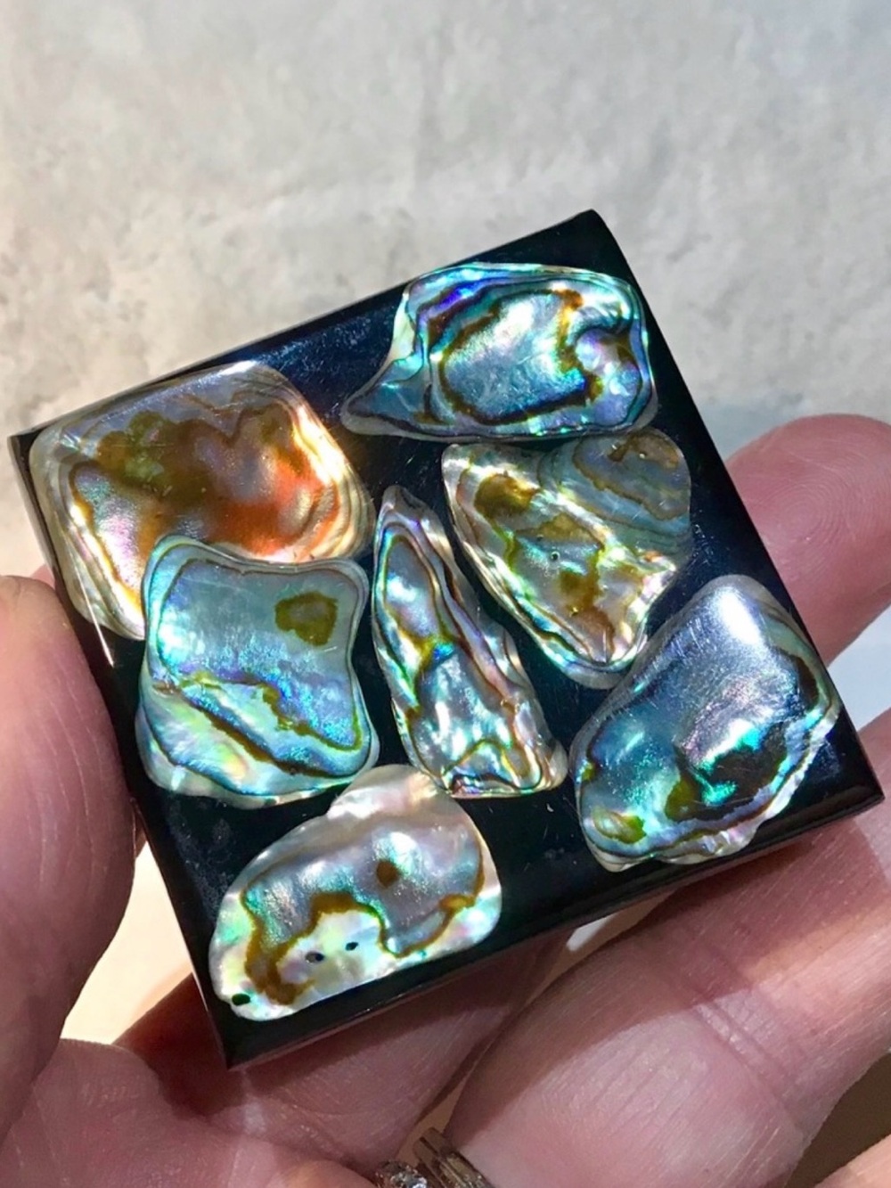🌺Vintage New Zealand Paua Shell Trinket Box